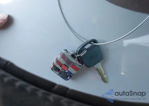 2002 Ford F-150 Lariat/Xl/Xlt z USA, uszkodzony, nr VIN 1FTRX17W72NB40863